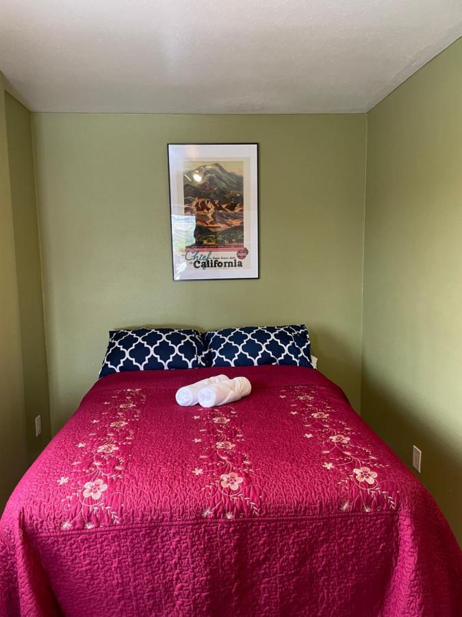 Private Room In Los Angeles With Wifi, Tv, And View Of Hollywood Sign & Shared Kitchen Екстериор снимка
